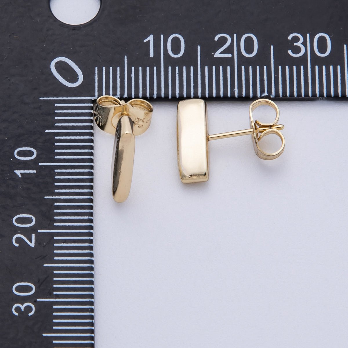 14K Gold Filled 14.5mm Minimalist Rectangular Stud Earrings | Earrings-00026