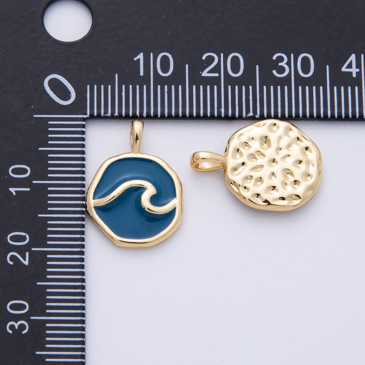 14K Gold Filled 18.7mm Blue Ocean Sea Round Pendant | Charms-00099