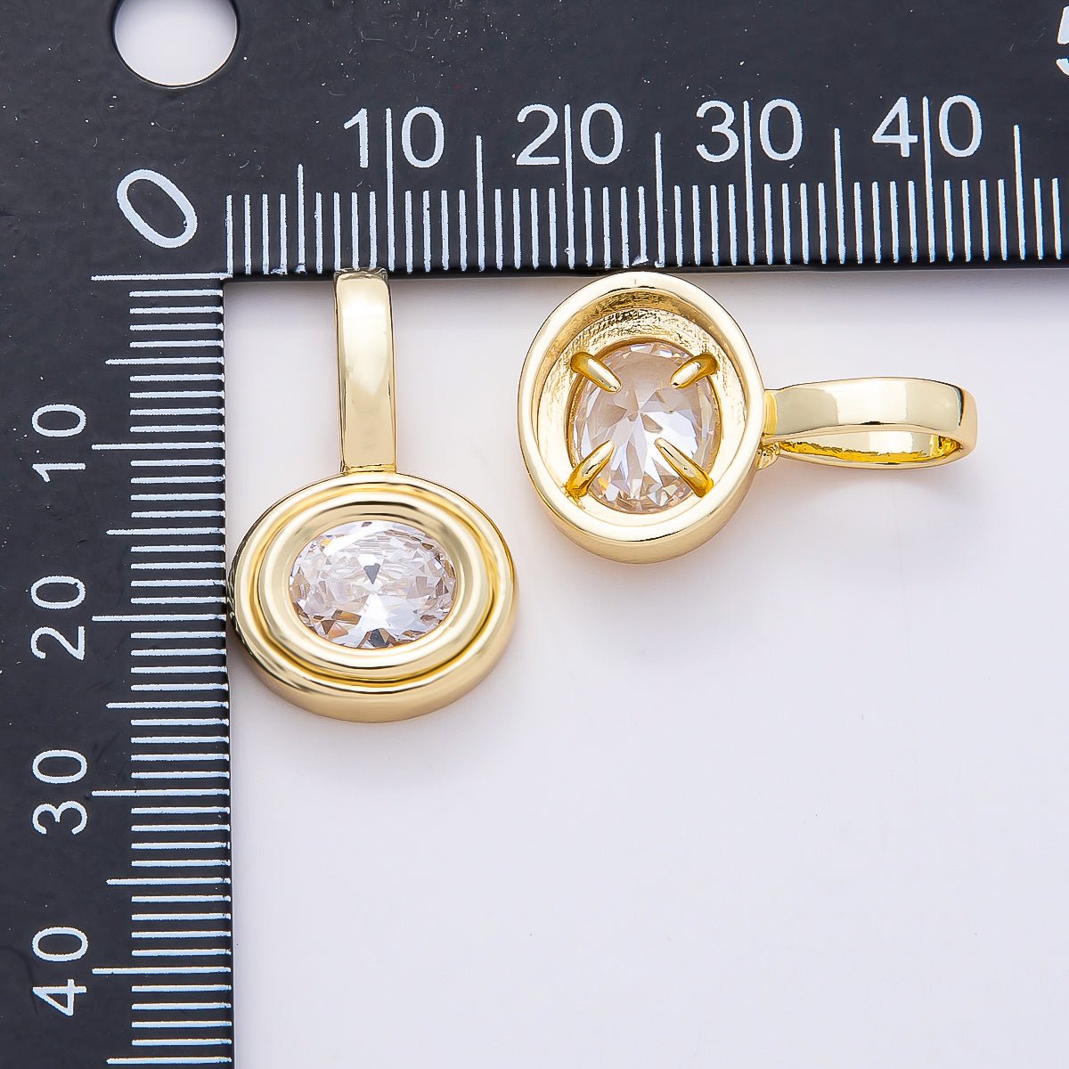 16K Gold Filled 25mm Clear CZ Round Bezel Solitaire Pendant | Charms-00813