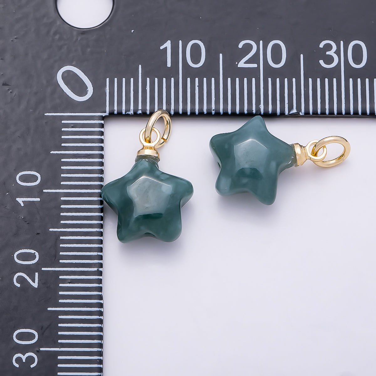 18K Gold Filled 14.5mm Green Aventurine Gemstone Celestial Star Charm | Charms-01346