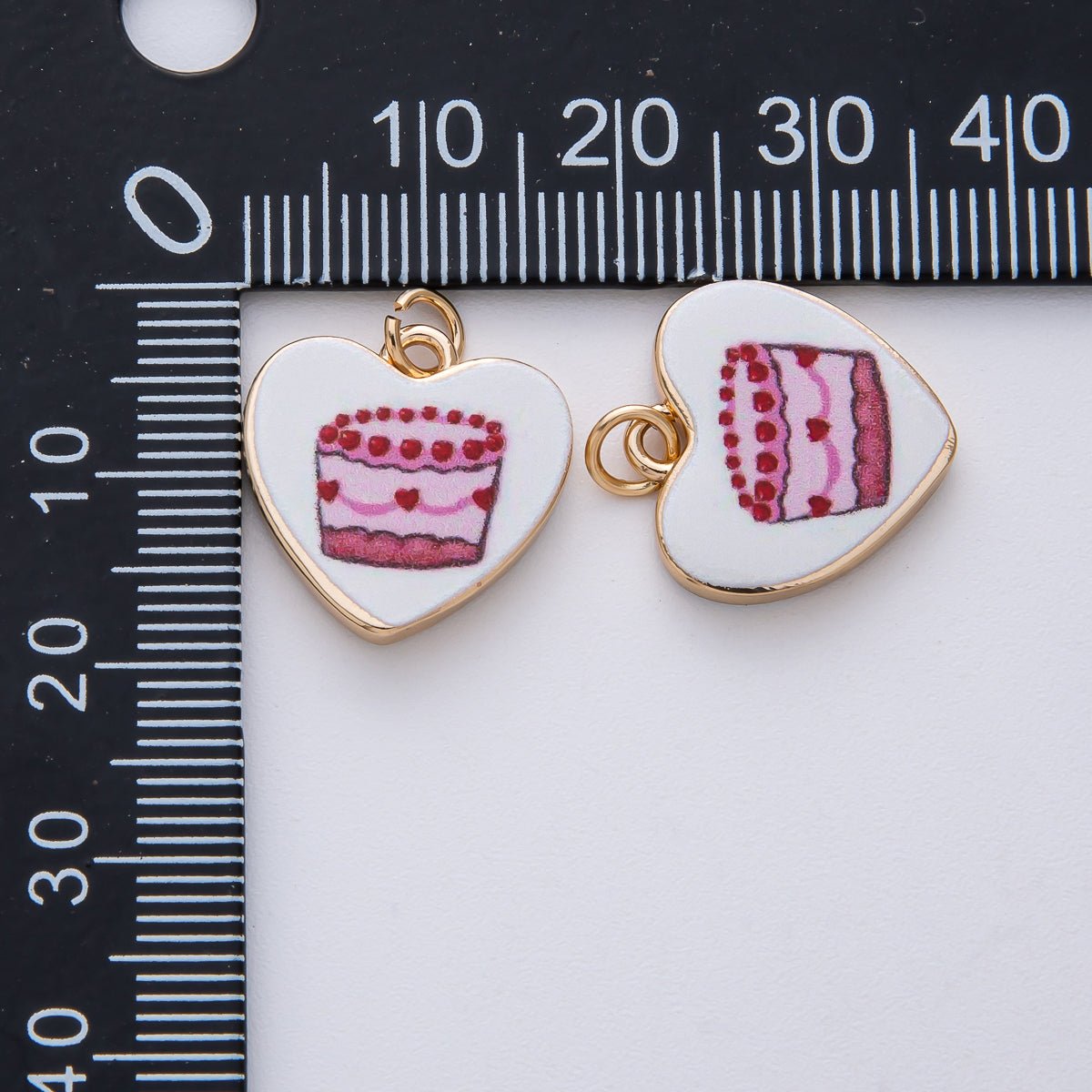 18K Gold Filled 17mm Pink Birthday Cake Round Charm | AF1605