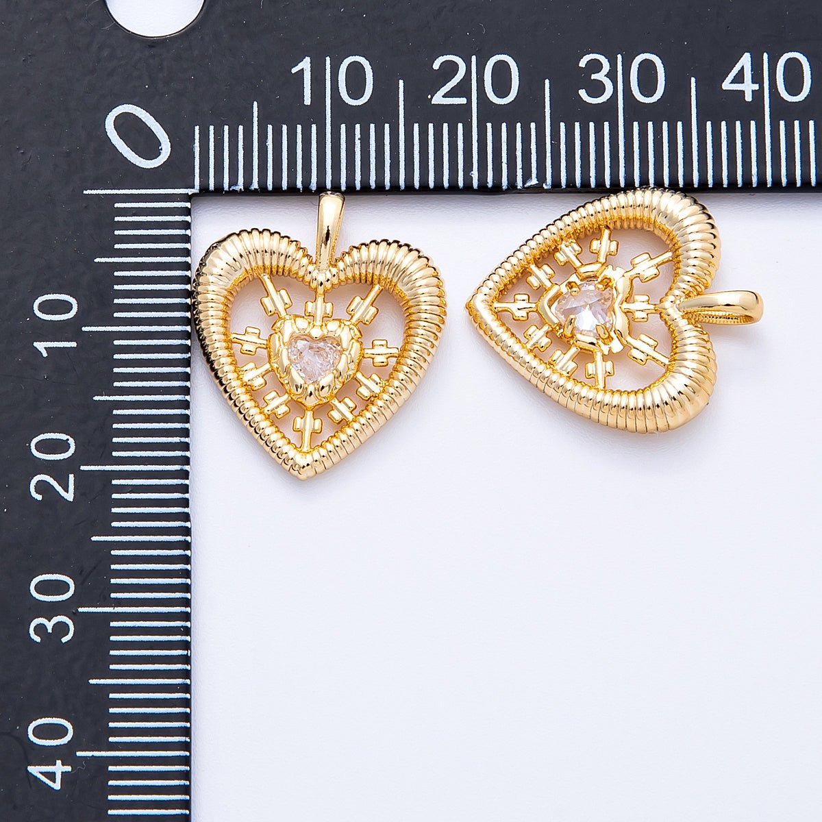 18K Gold Filled 20mm Clear CZ Pierced Sunburst Ribbed Heart Pendant | Charms-00341