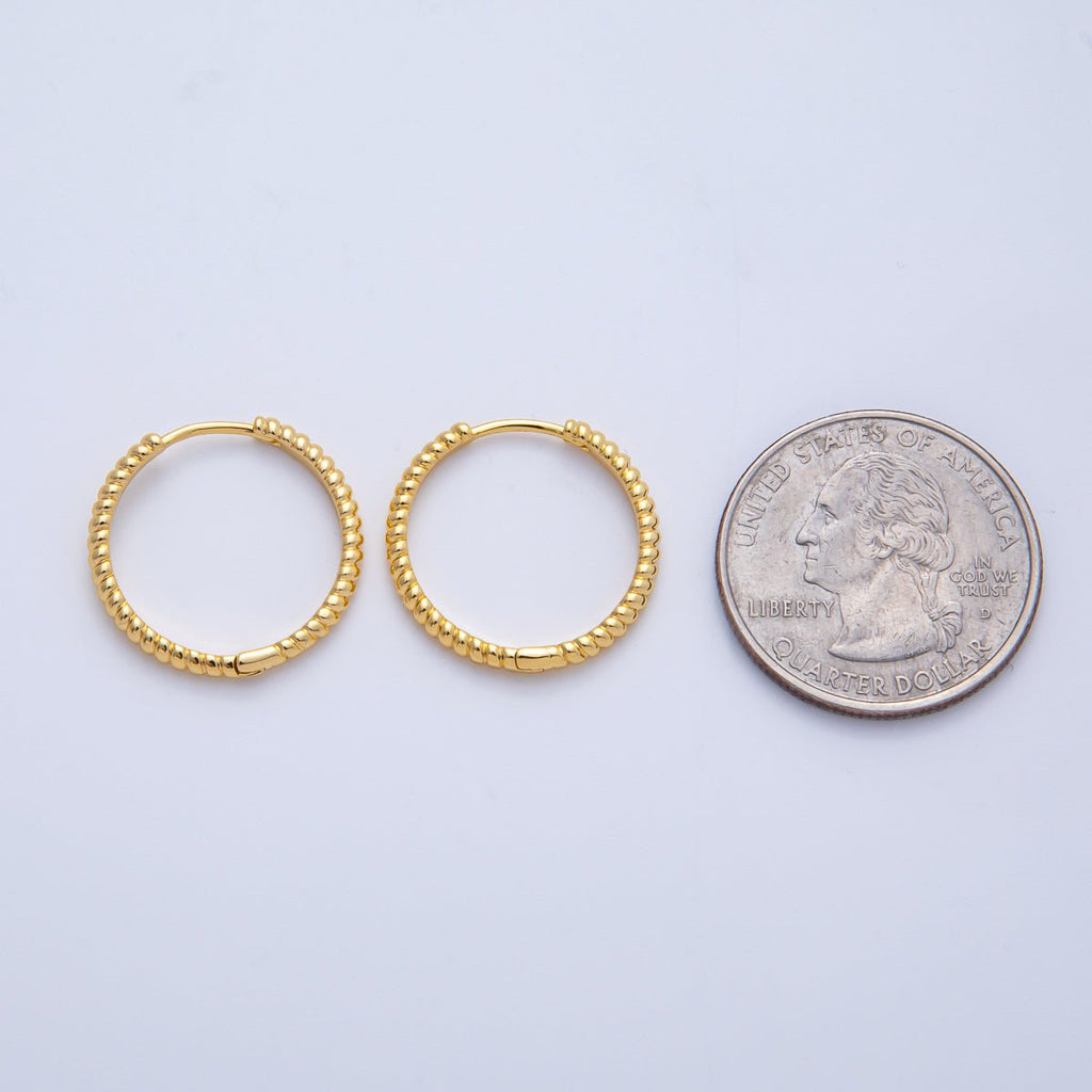 18K Gold Filled 20mm Ribbed Croissant Hoop Earrings | Q00036
