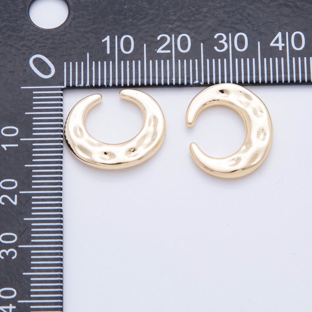 18K Gold Filled Hammered Wide Ear Cuff Earrings in Gold & Silver | AI261
