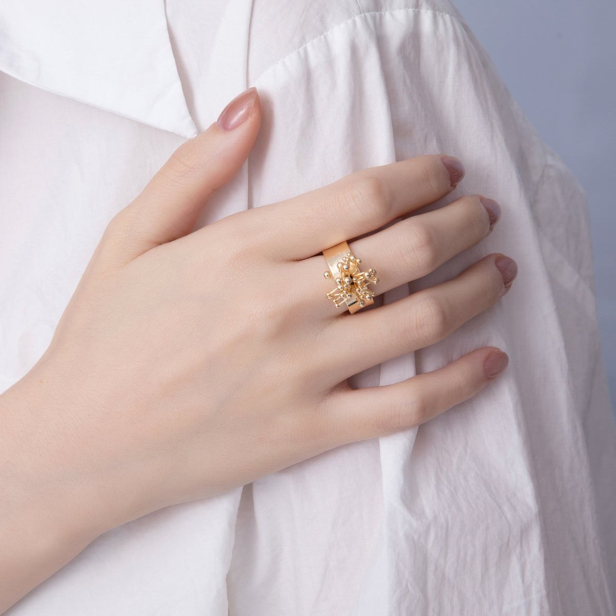 18K Gold Filled Minimalist Beaded Flower Wide Band Ring | O605