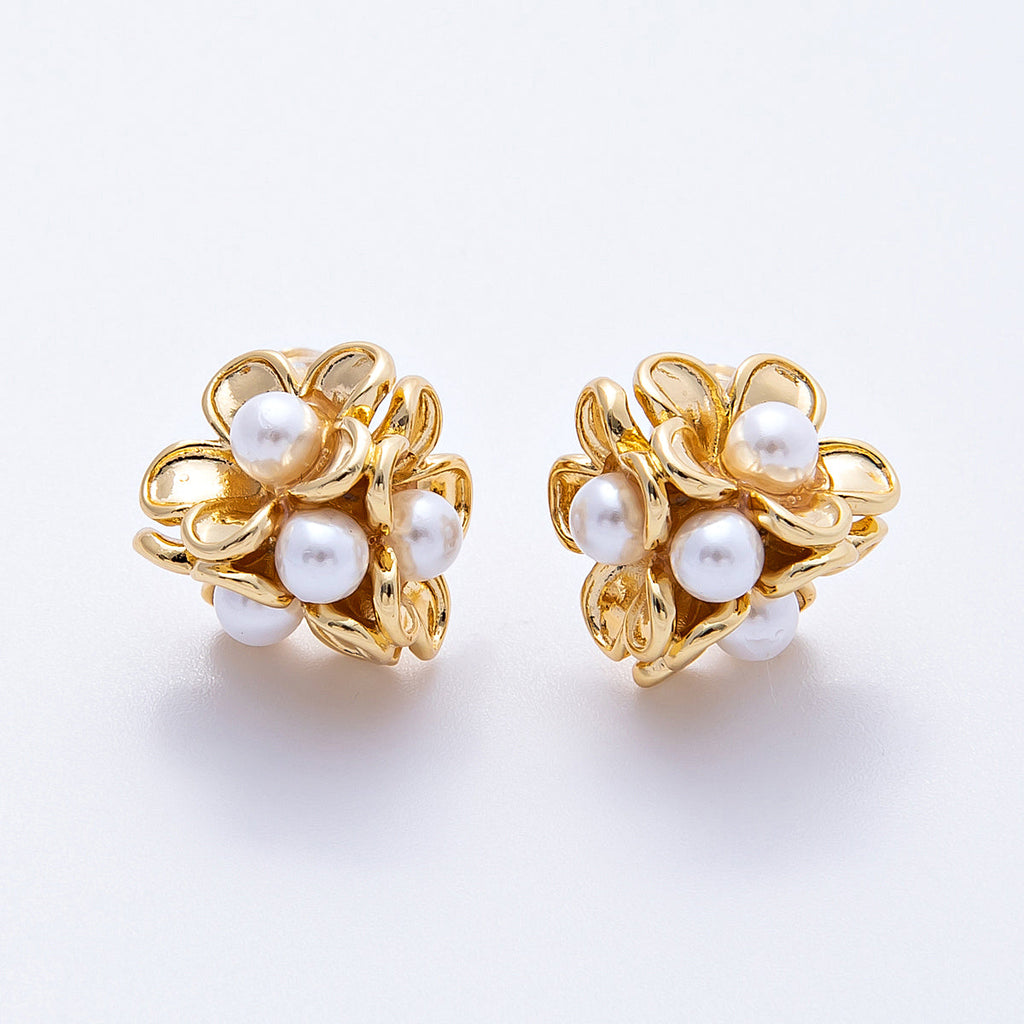 16K Gold Filled Shell Pearl Daisy Flower Studs | Earrings-00165