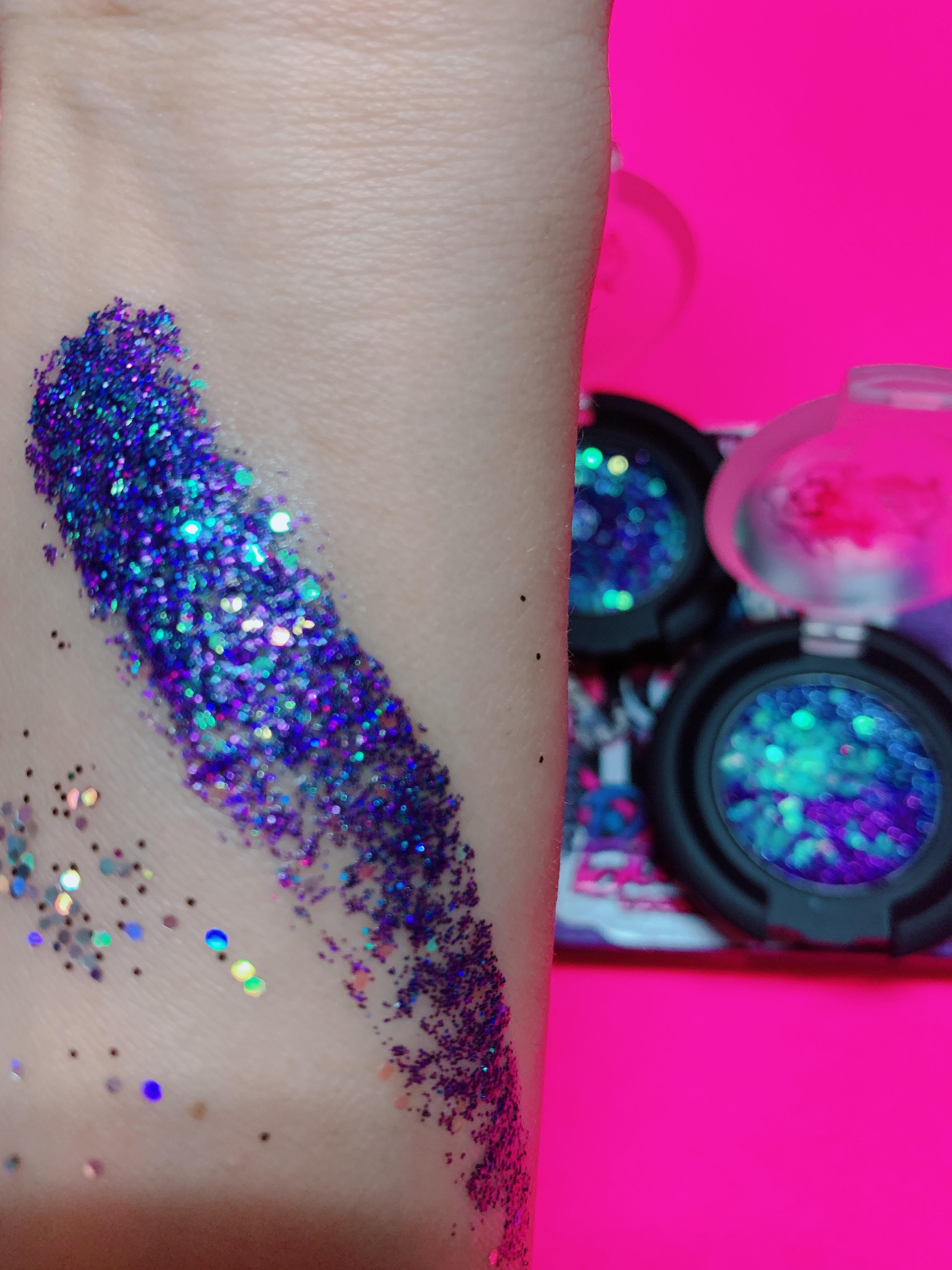 HOEchella Pressed Glitter