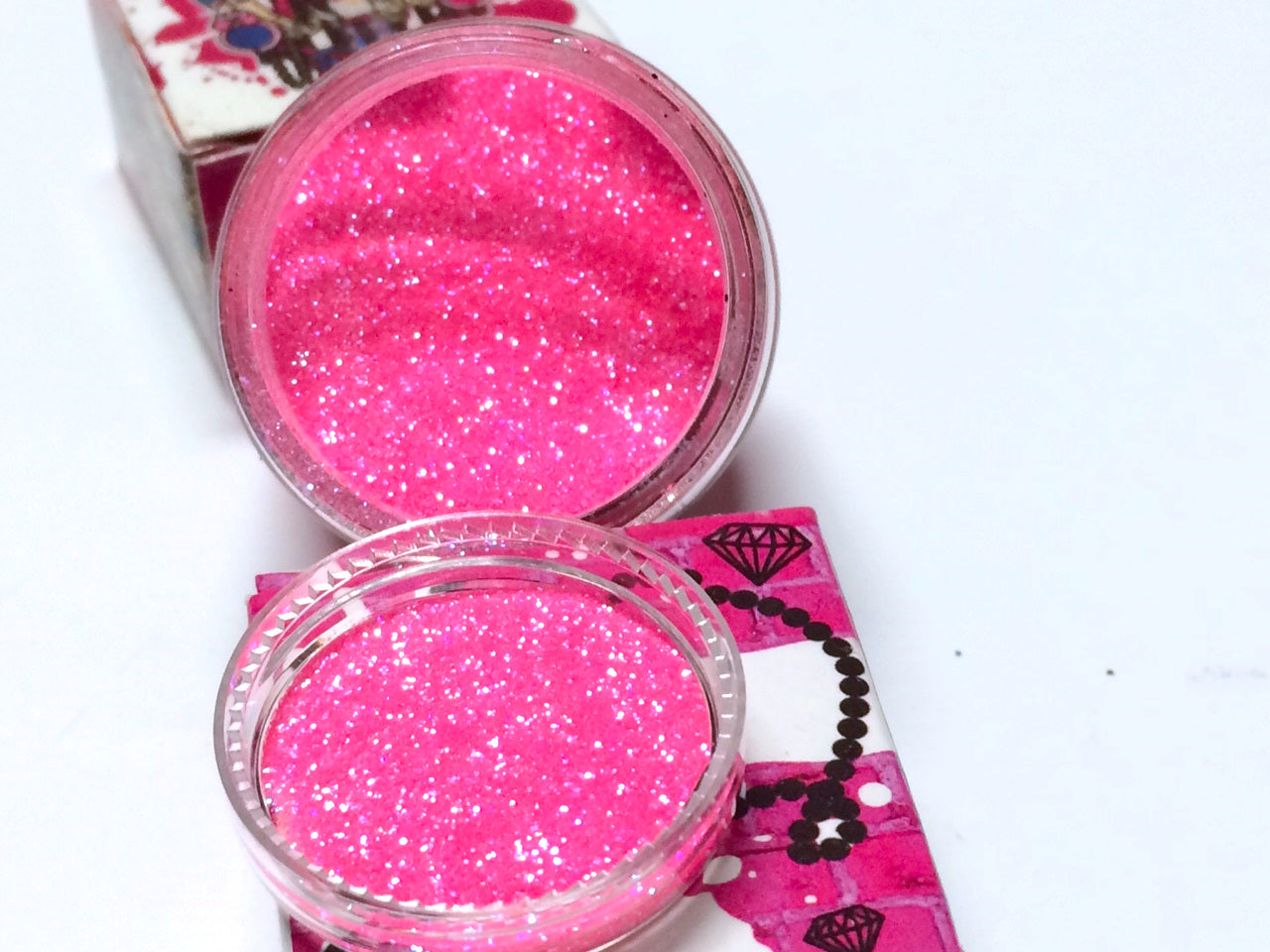 XOXO *UV* Iridescent Glamdoll Glitter