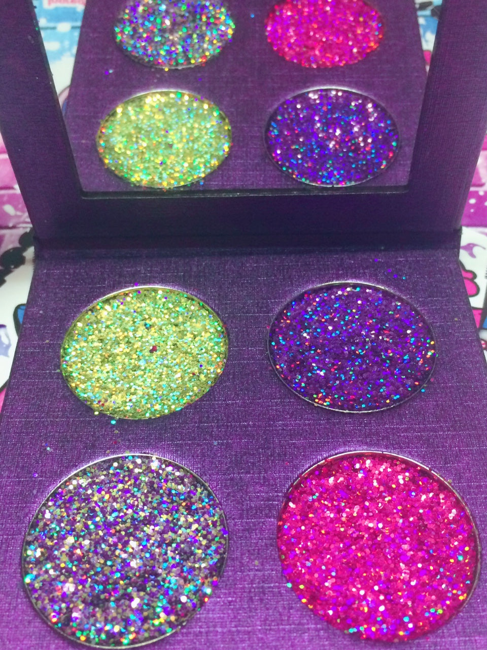 QUEEN'S PALACE METALLIC Pressed Glitter Quad