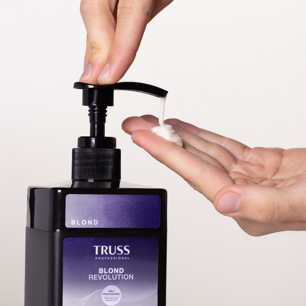 Truss Blond Revolution Restructure Soft Cream 21.9 oz (650 ml)