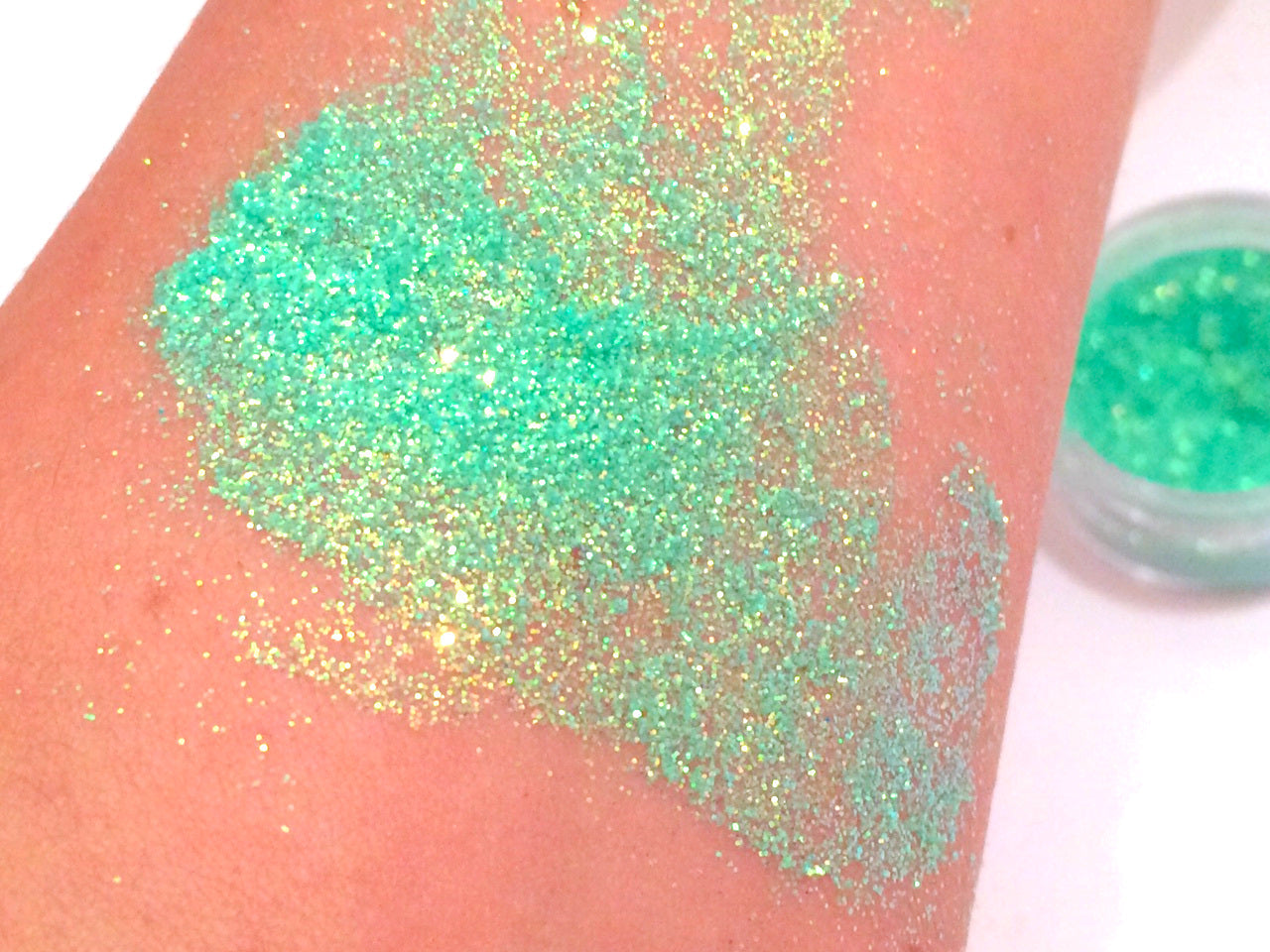 SPRING BLING *UV* Iridescent  Glamdoll Glitter