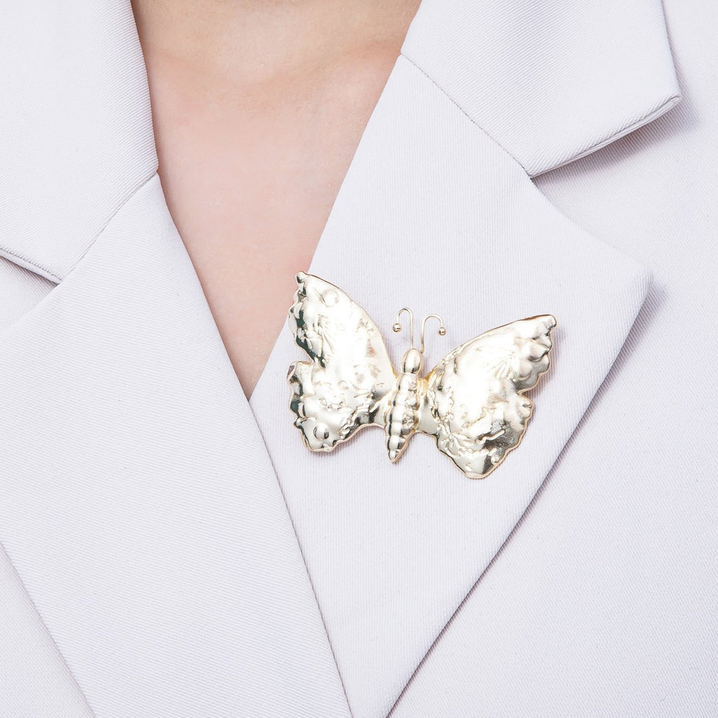 Gold Engraved Butterfly Insect Animal Pin Brooch | BH-039