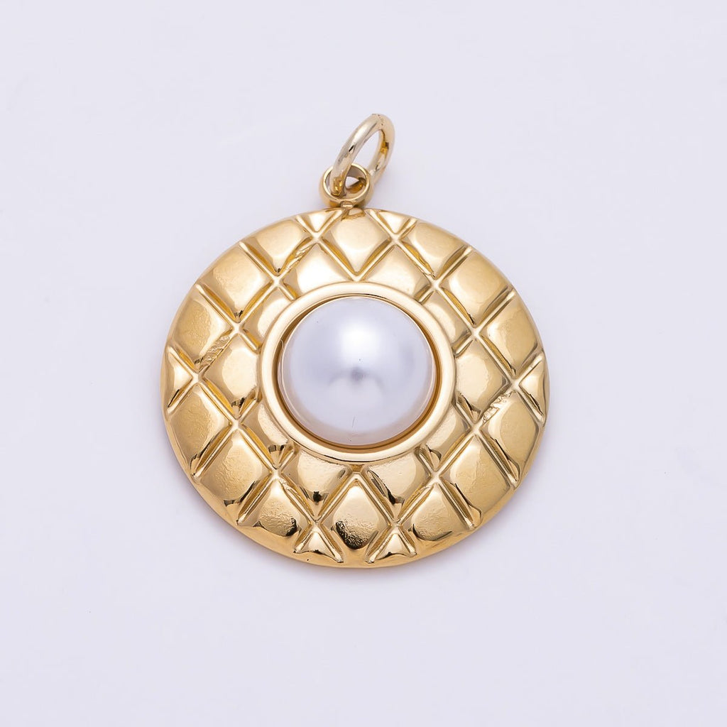 PVD Gold Stainless Steel 23mm Shell Pearl Quilted Bezel Round Charm | Charms-01441
