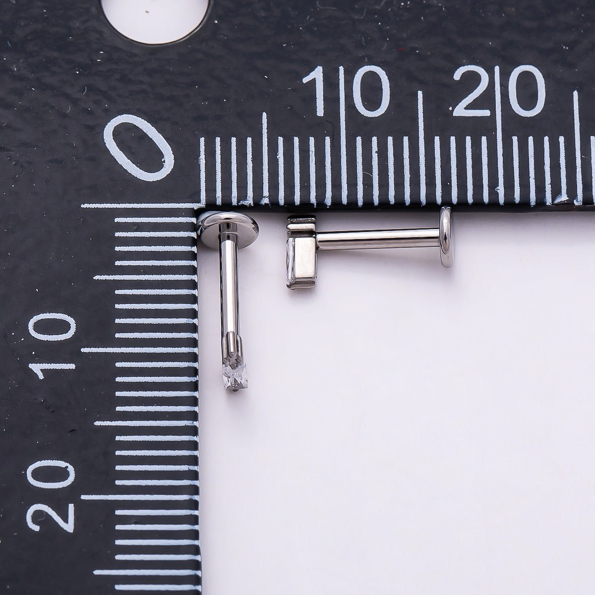 Titanium 5mm Baguette CZ Single Cartilage Piercing Flat Back Stud in Gold & Silver | BJ-00021 BJ-00022