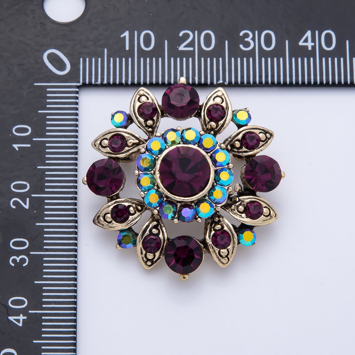 Vintage Gold 33.2mm x 31.5mm Purple Rhinestone Geometric Pin Brooch | BH-077