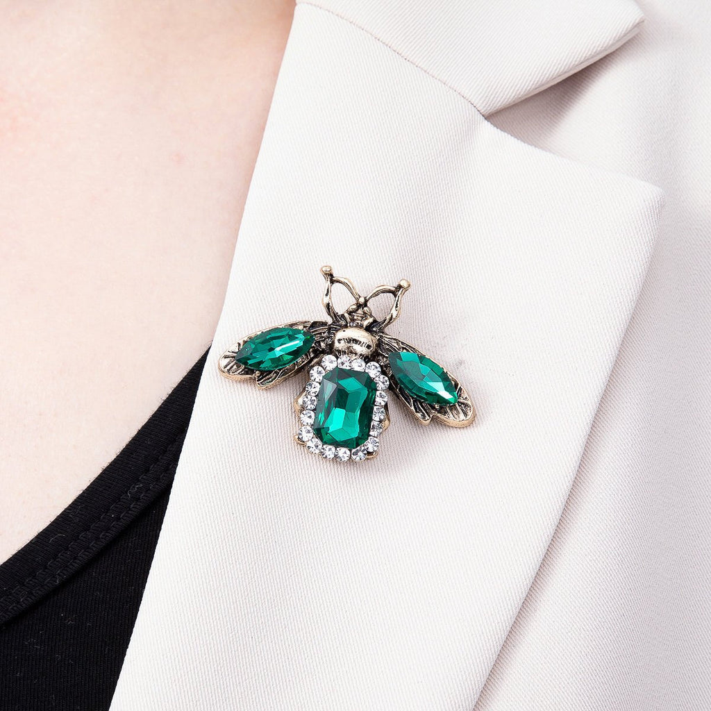 Vintage Gold 47mm Green Rhinestone Honey Bee Insect Animal Pin Brooch | BH-00182